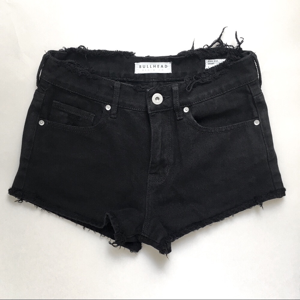 Bullhead black denim shorts